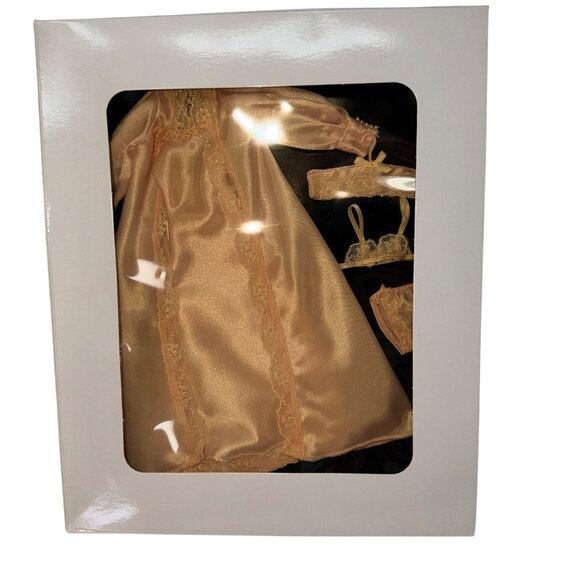1993 Barbie Classique Satin Dreams Fashion Set #10151 Lingerie Nightgown Robe - Picture 3 of 6